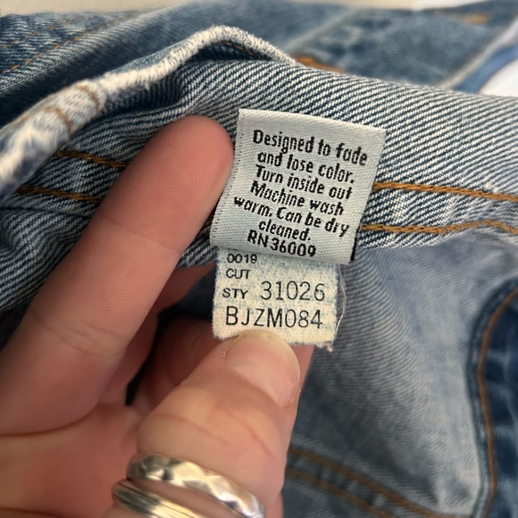 Vintage Calvin Klein Jean Jacket - Picture 5 of 9